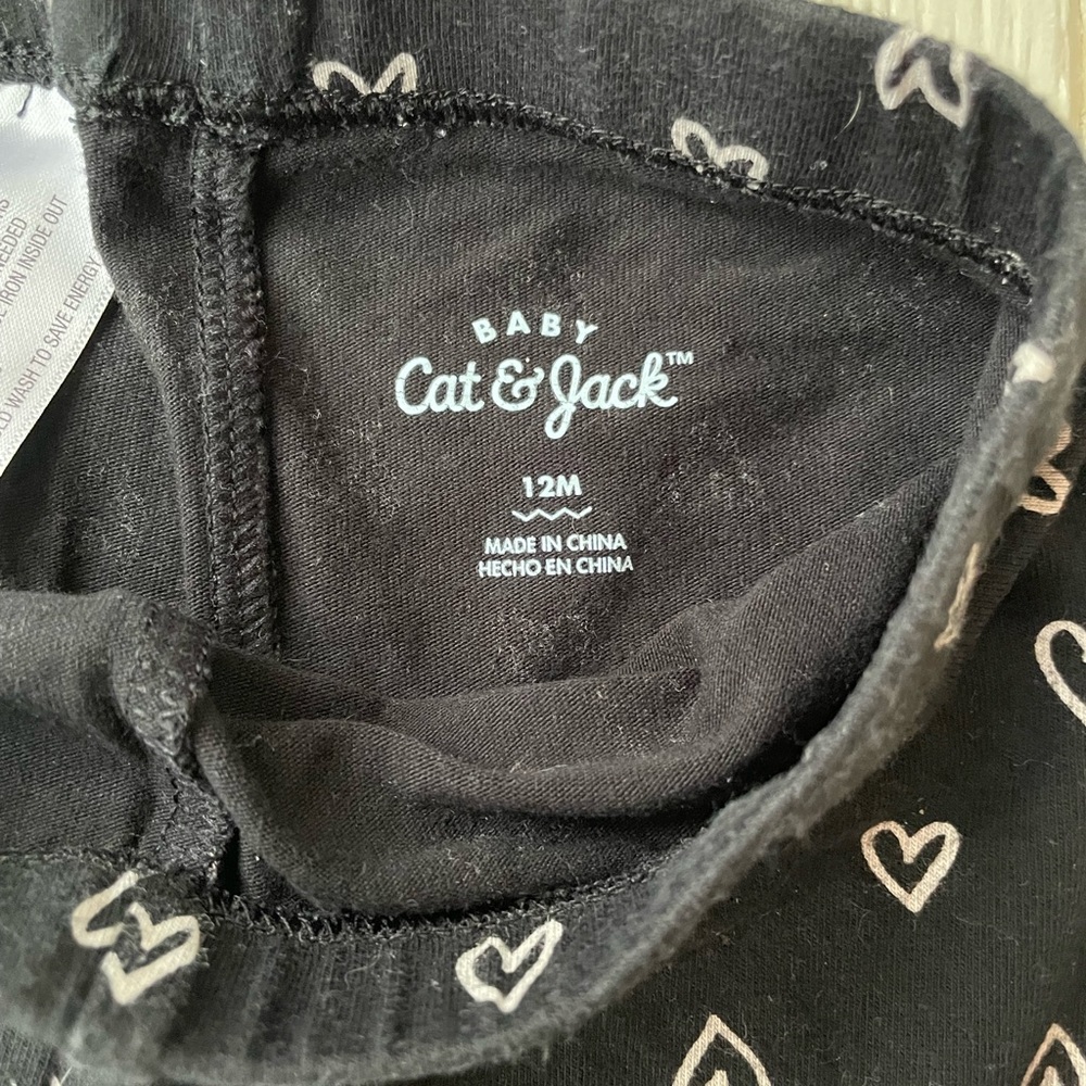Cat & Jack Baby Girls 12 Month Black Heart Leggings - Picture 4 of 5